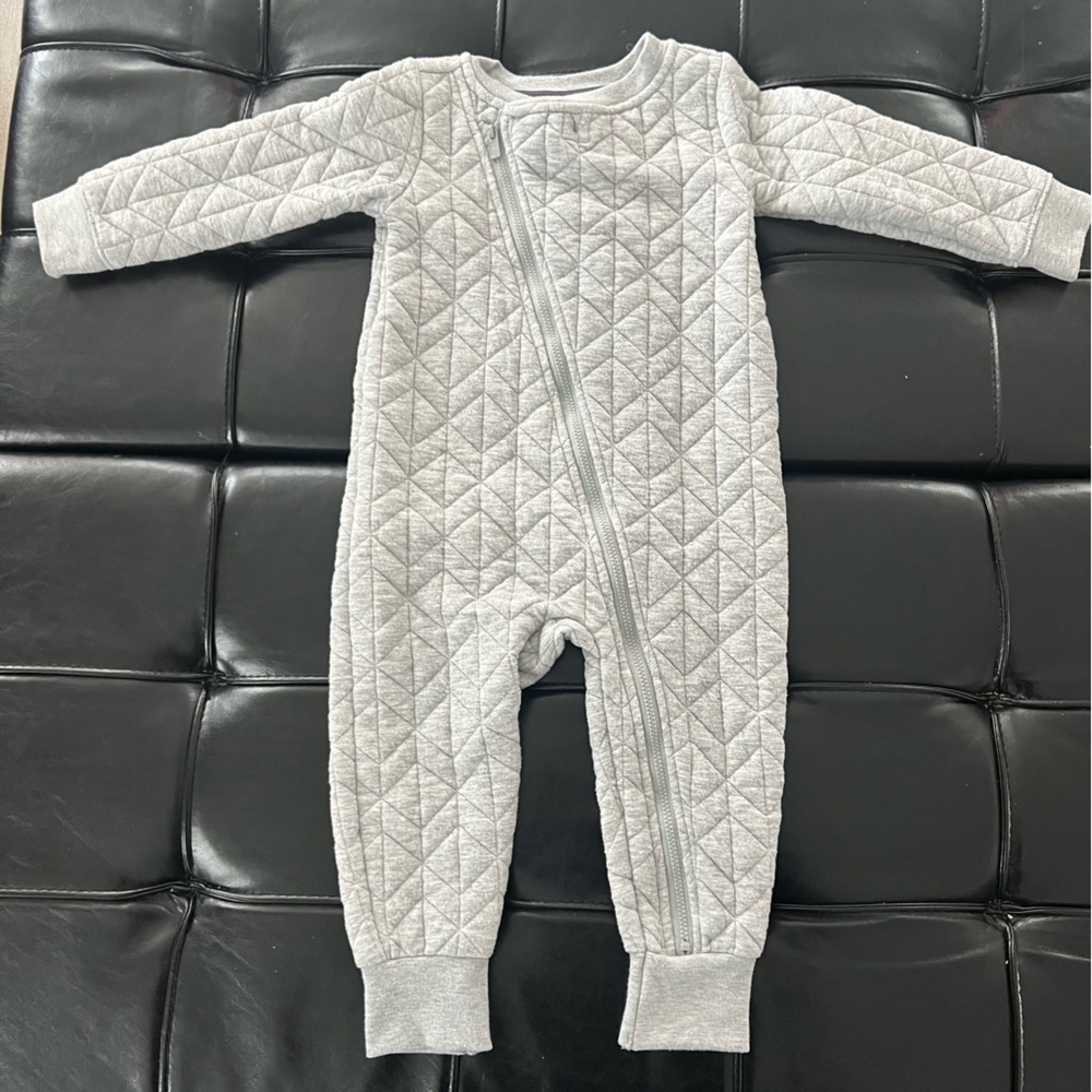 Adidas, Blackhawks & Gray one-piece 18 Month Bundle for Baby - Picture 5 of 6